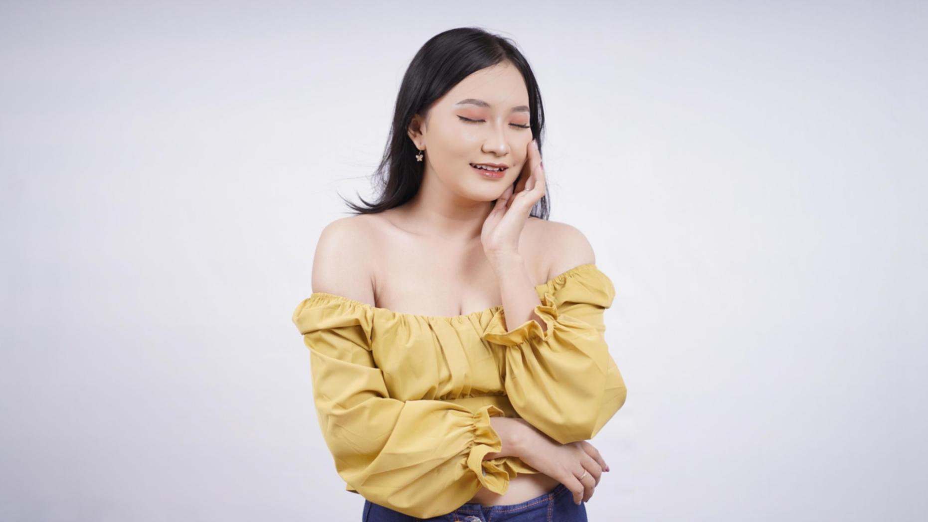 Dashboard digital arătând progresul în gestionarea bugetului cu grafice clare și indicatori vizuali